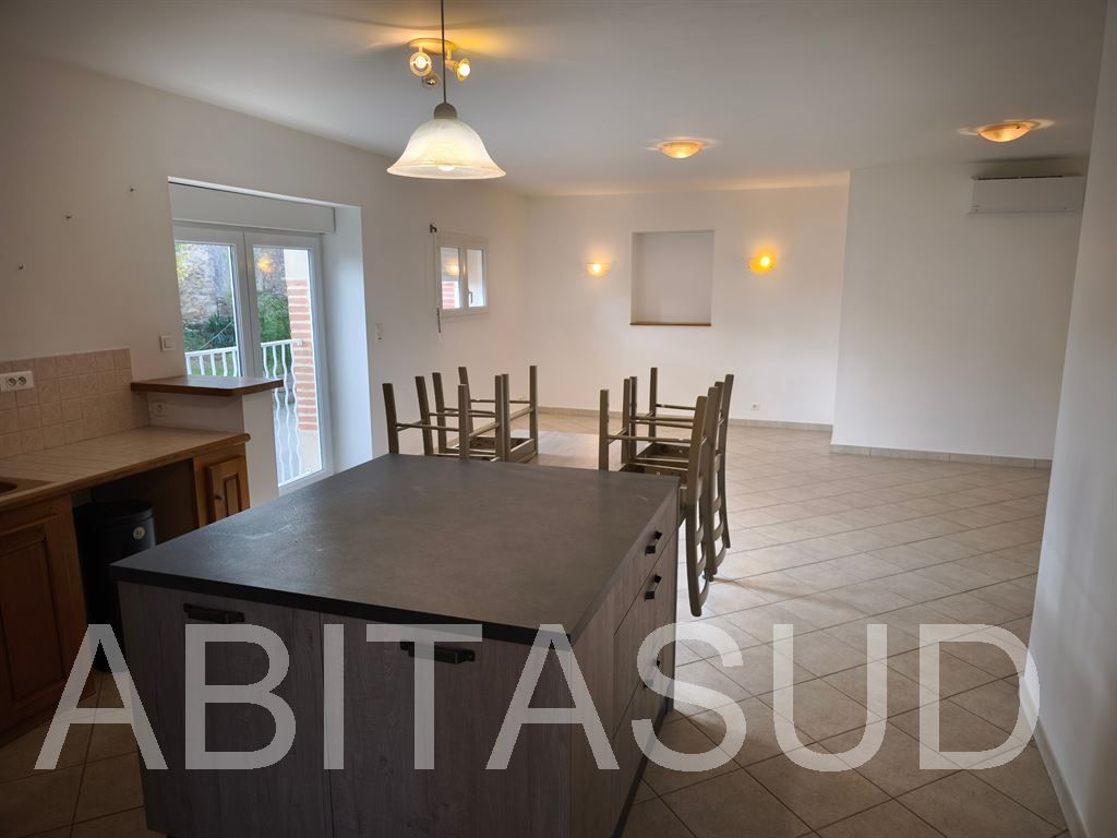 appartement 4 pièces en location sur ST JULIEN DU PUY (81440)